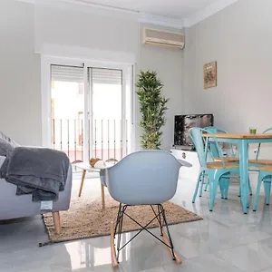 Melina Arlu - Barrio La Victoria , Málaga Spagna